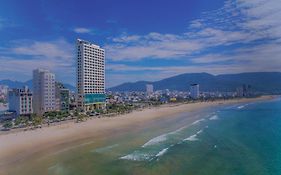 Le Sands Oceanfront Danang Hotel